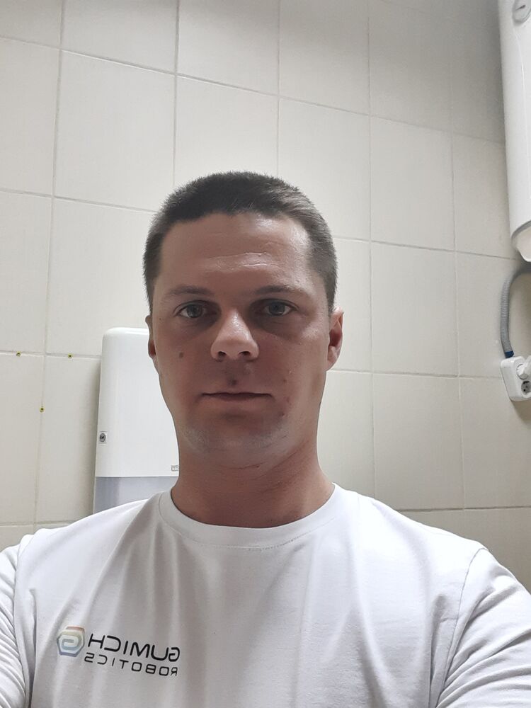  27546933  Alex, 36 ,    