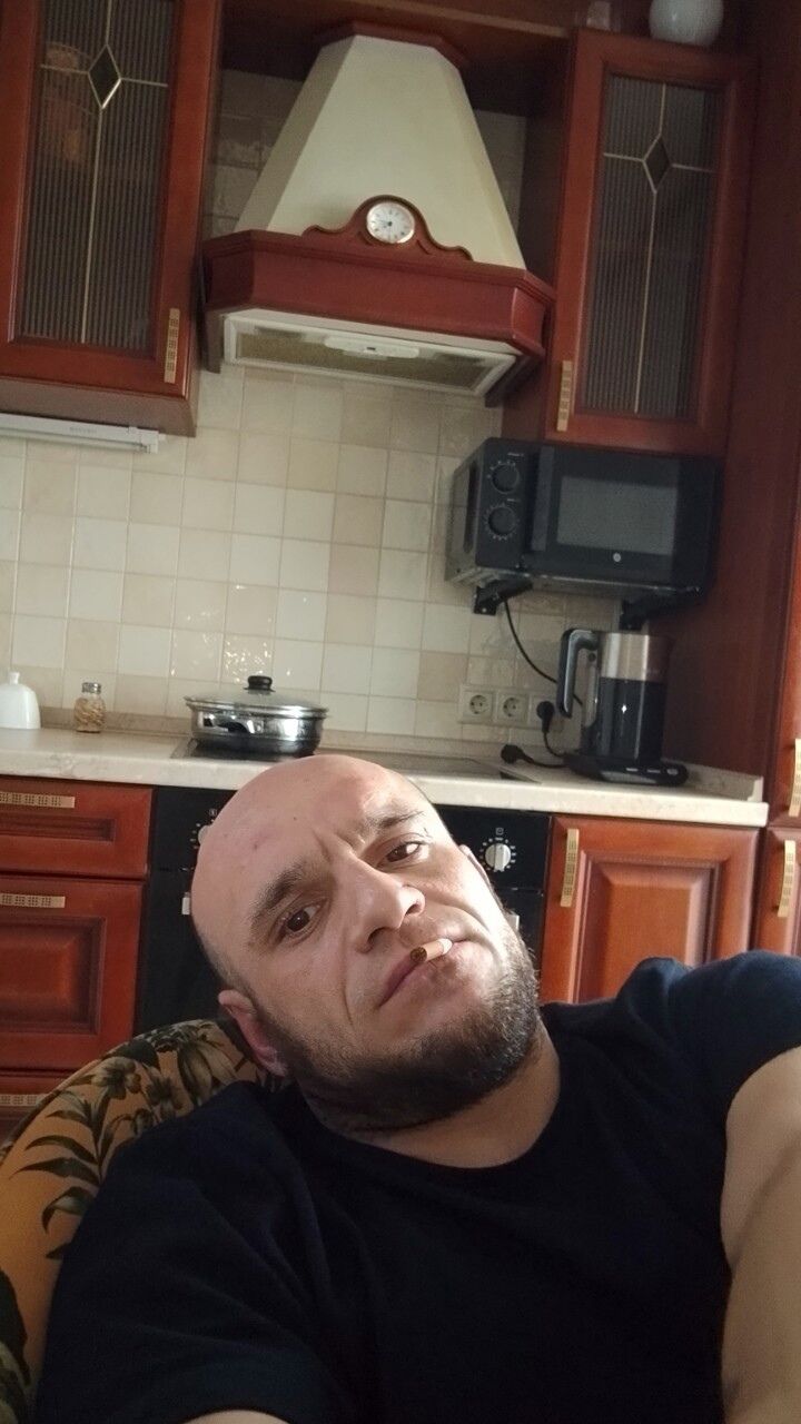  51759513  , 38 ,    