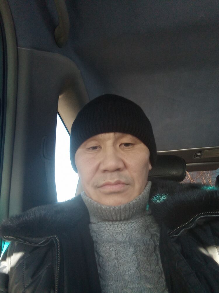  44910983  Damir, 44 ,    