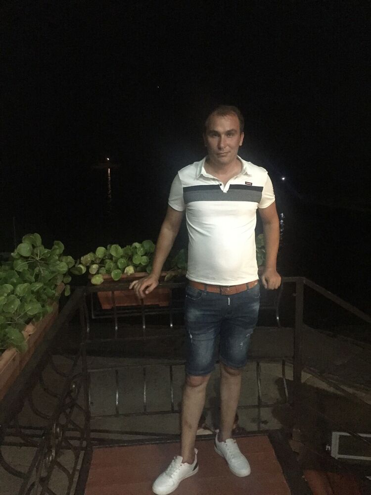  20357703  Ibraim, 38 ,    