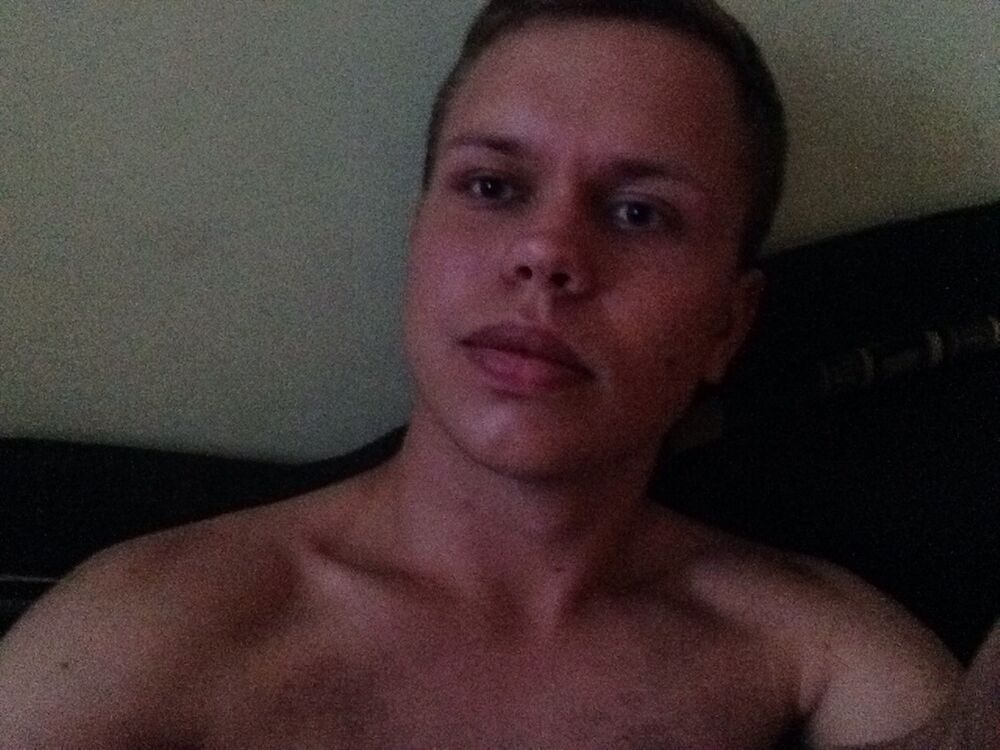  ,   Igor, 28 ,   ,   , c , 