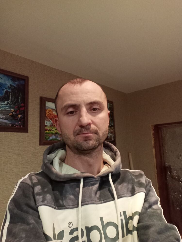  31341373  Sergey, 42 ,    -