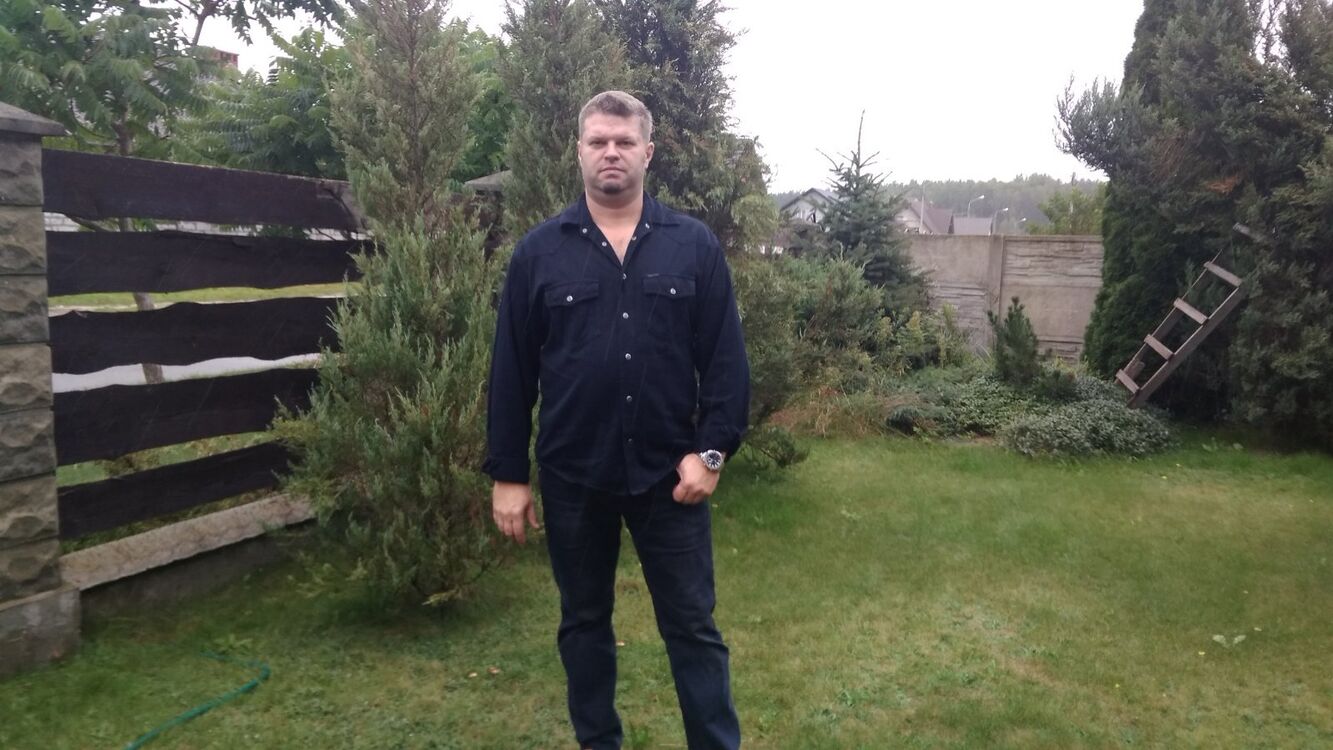  ,   Sergey, 51 ,   c 