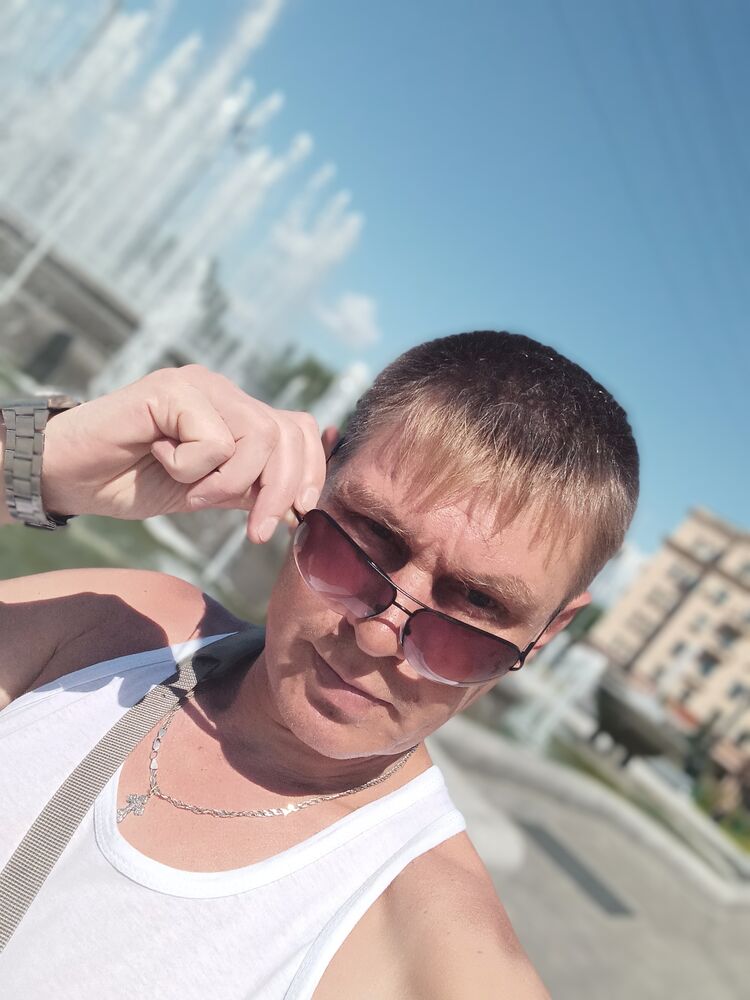  27512613  Aleks, 41 ,    