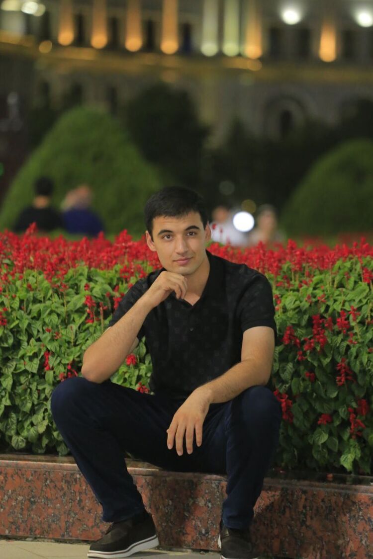  47152403  Behruz, 23 ,    