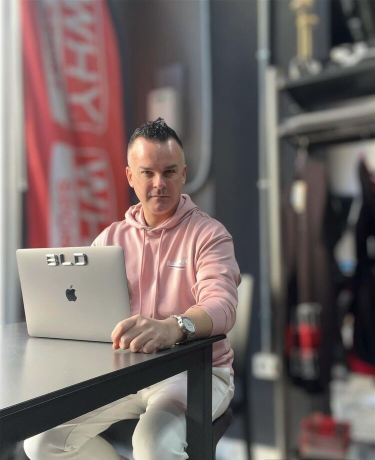 ���� 41969393 ������� �������, 42 ����, ���� ���������� � �������������