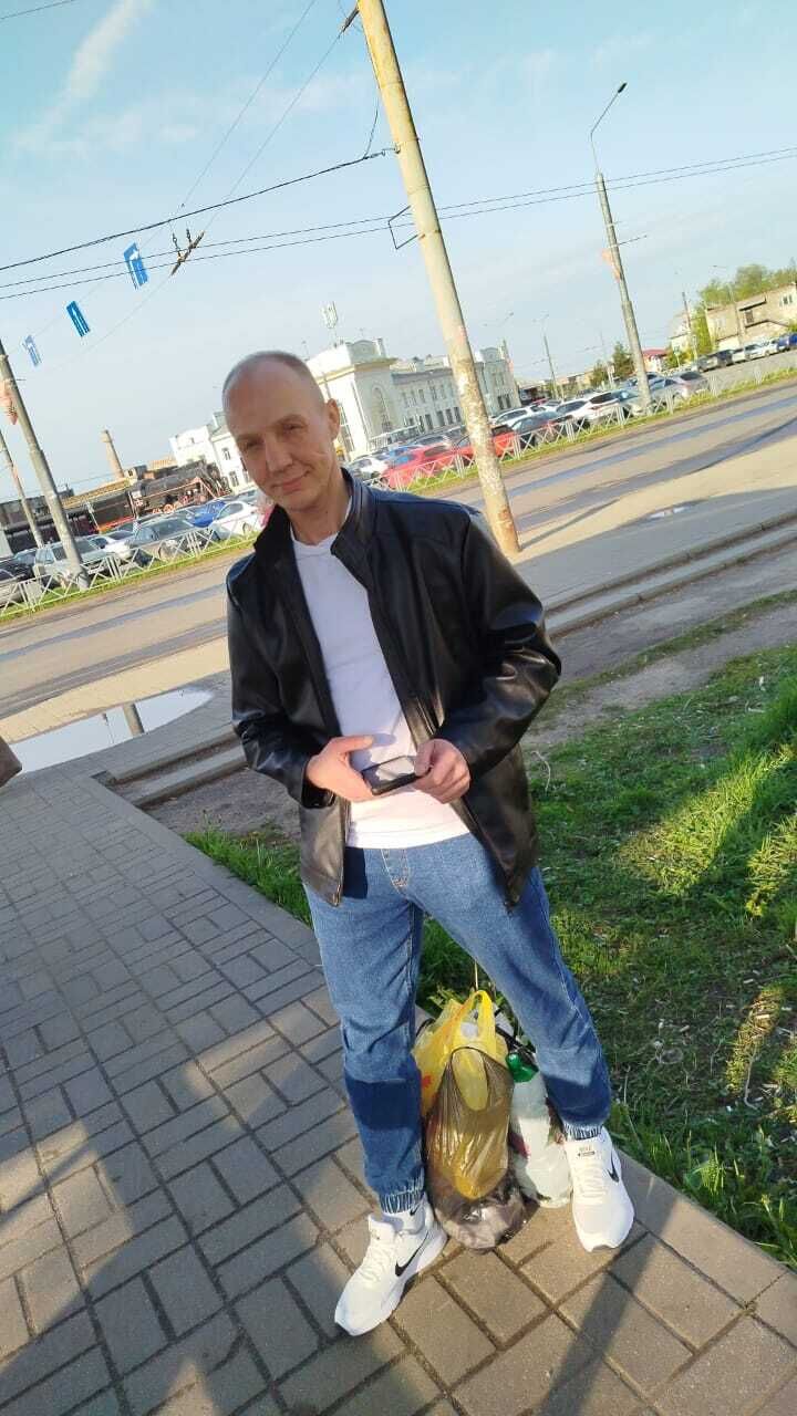  ,   Vladimir, 38 ,   ,   
