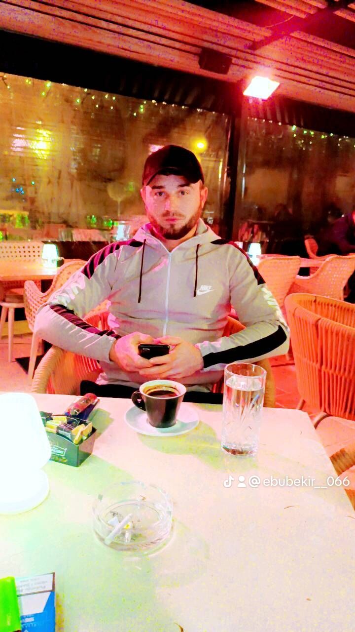  ,   _, 30 ,   ,   