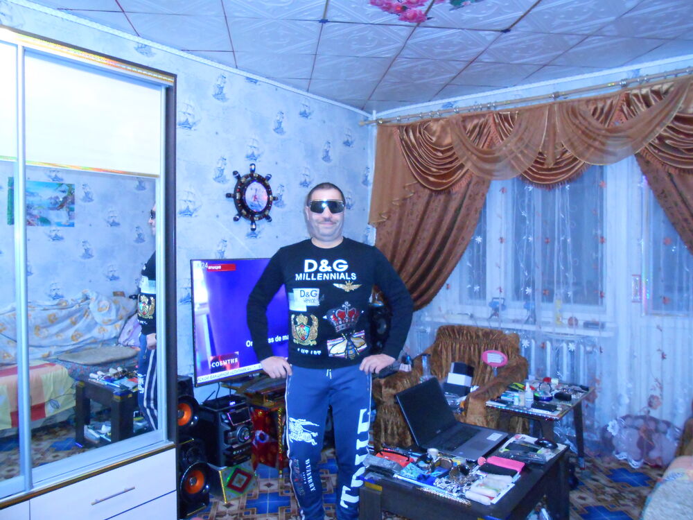  22766453  , 61 ,    