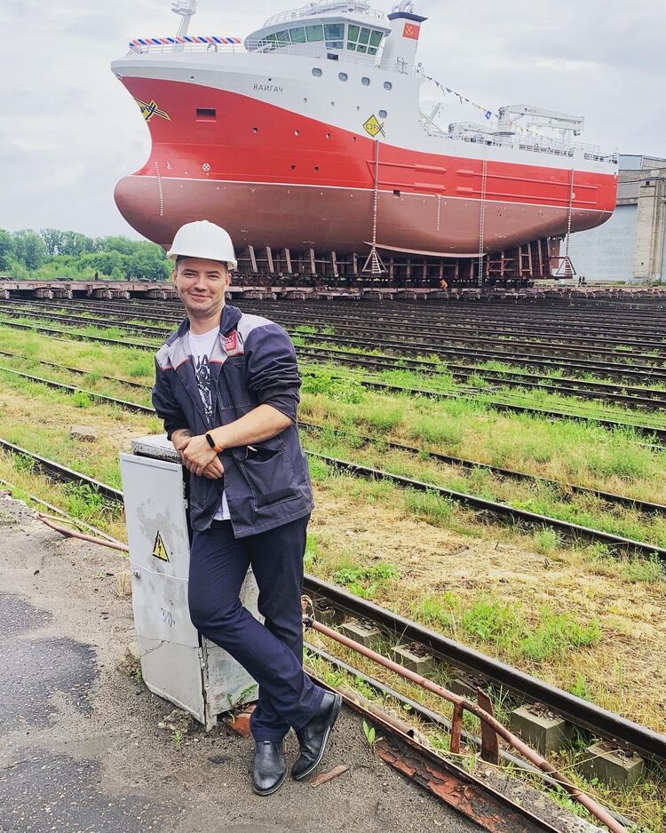 ���� 28720493 ������� �������, 32 ����, ���� ���������� � ������ ���������