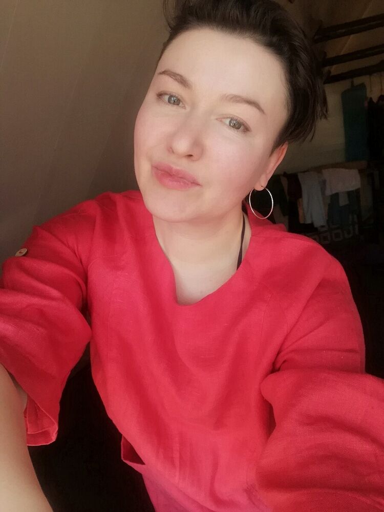  21785603  Ekaterina, 38 ,    