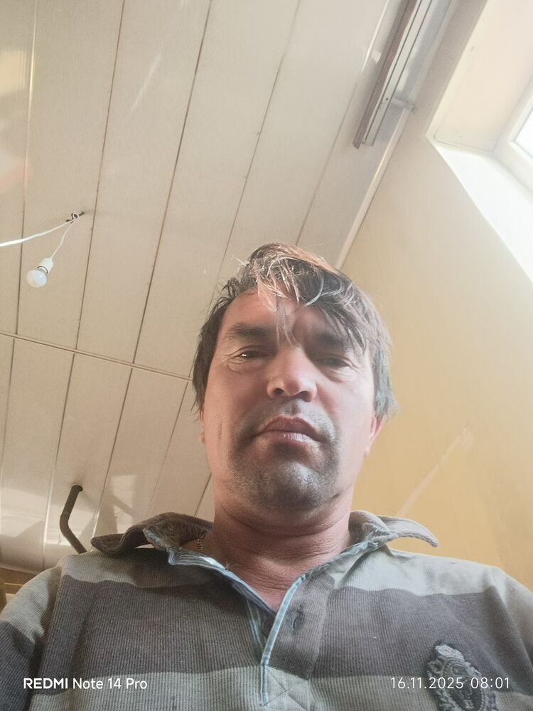  54463903  Rasul, 45 ,    