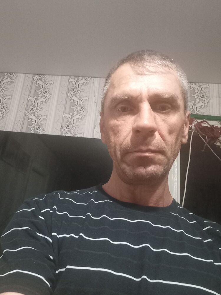  42687543  , 49 ,    