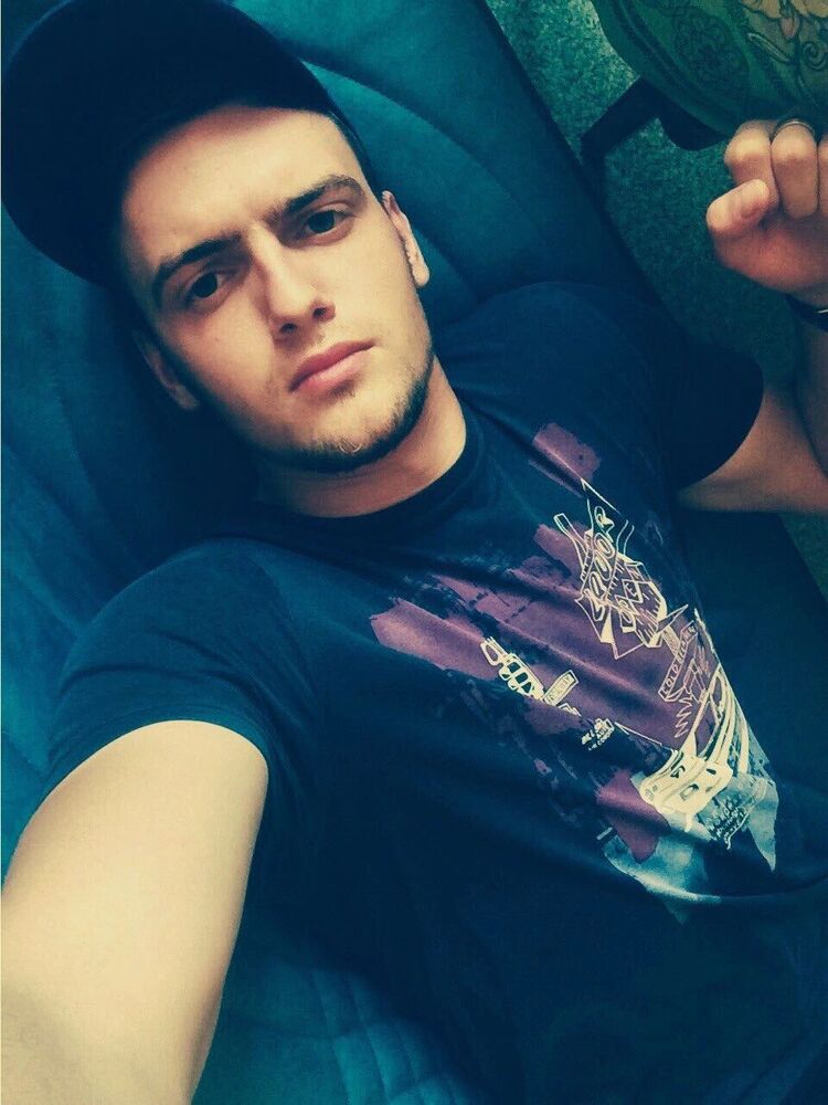  32236213  , 29 ,    