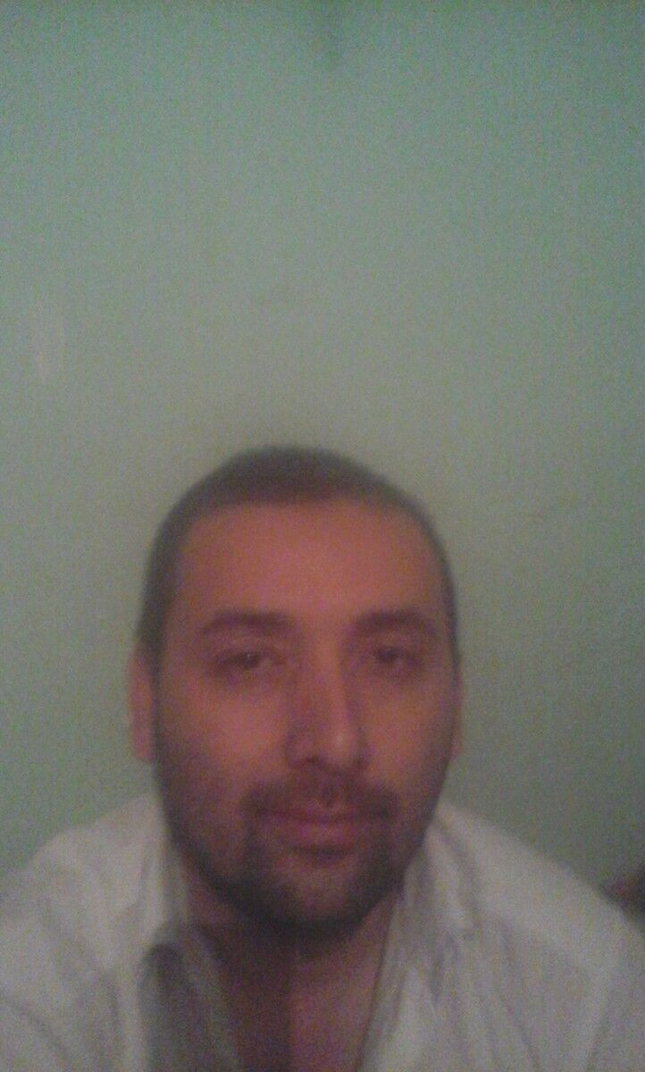  13632213  Mister, 49 ,    