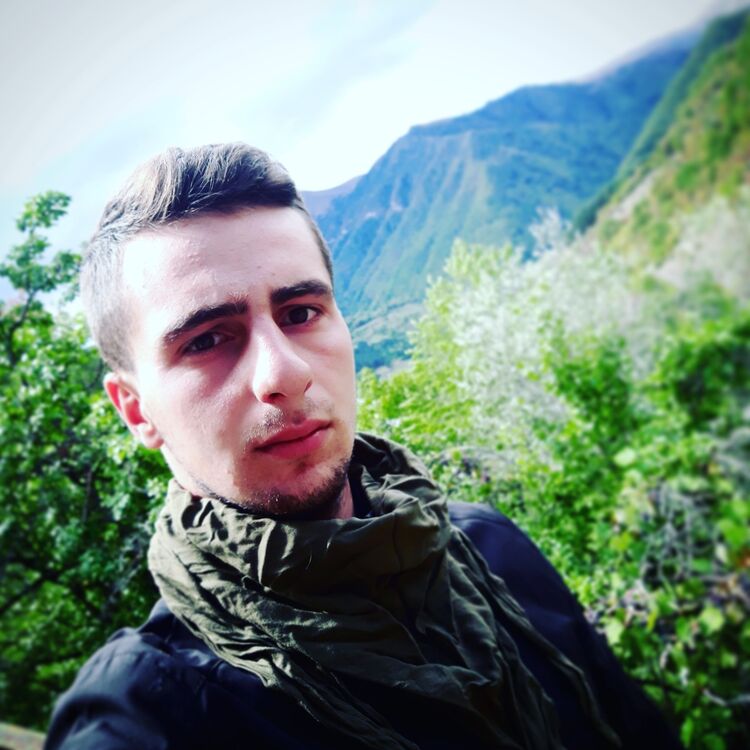  ,   Roma, 25 ,   ,   , c 