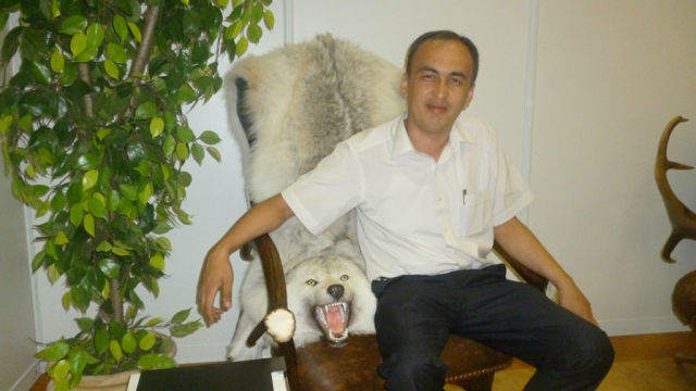  ,   Aza, 42 ,   
