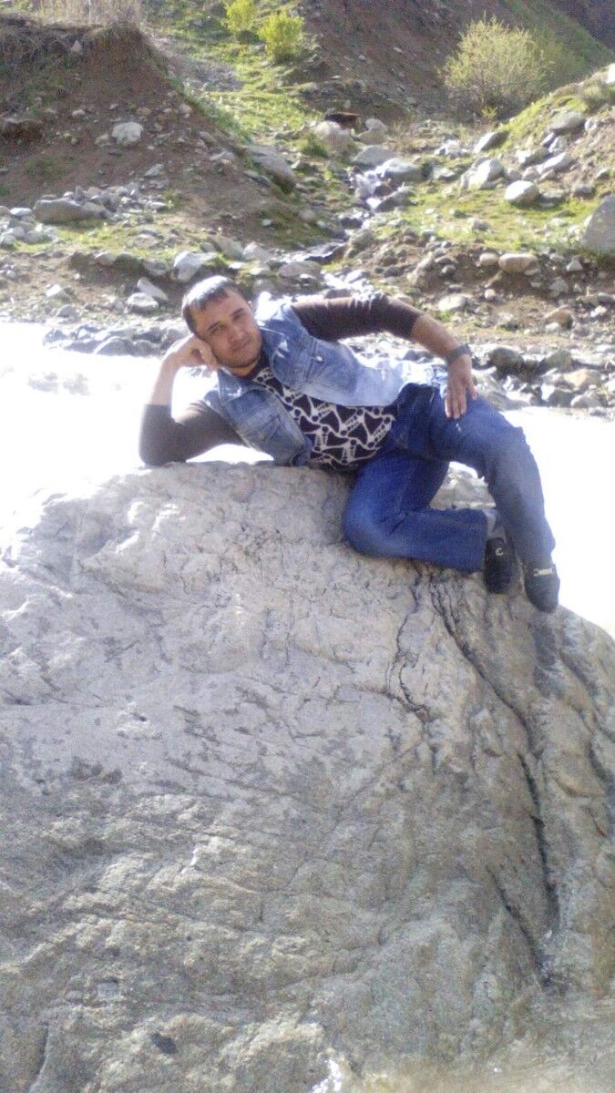  11080903  Rustam, 39 ,    