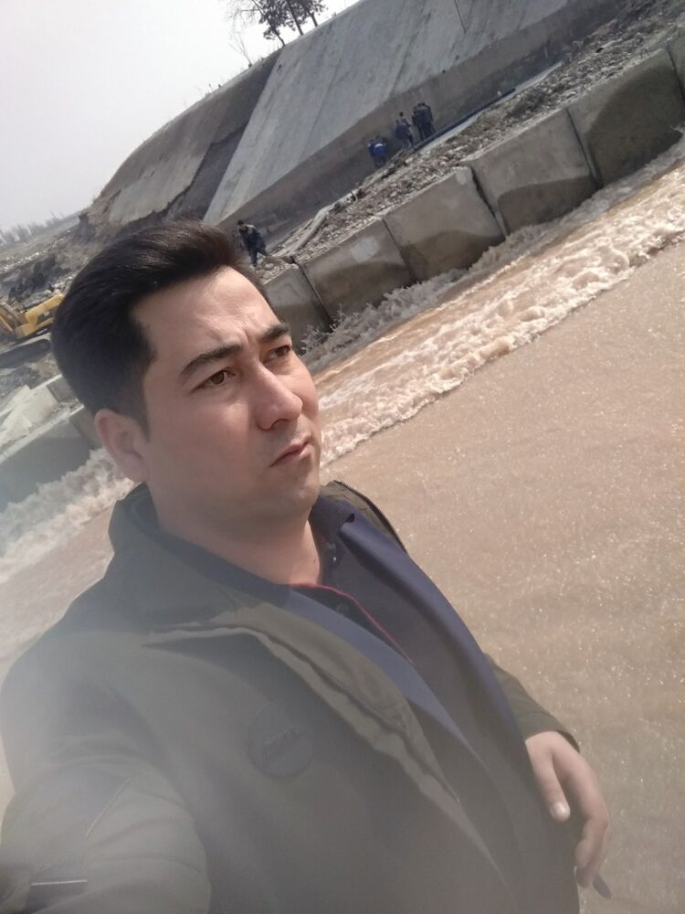  ,   Sulton, 37 ,     , c 