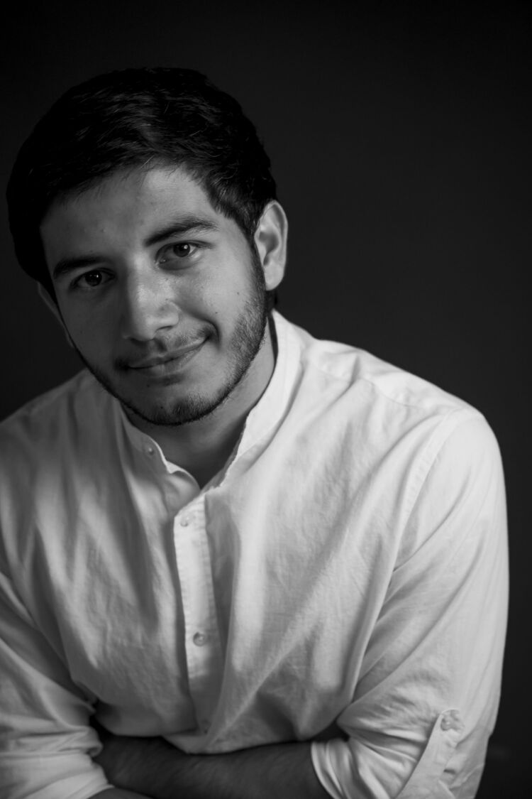  ,   Aksin, 23 ,   ,   