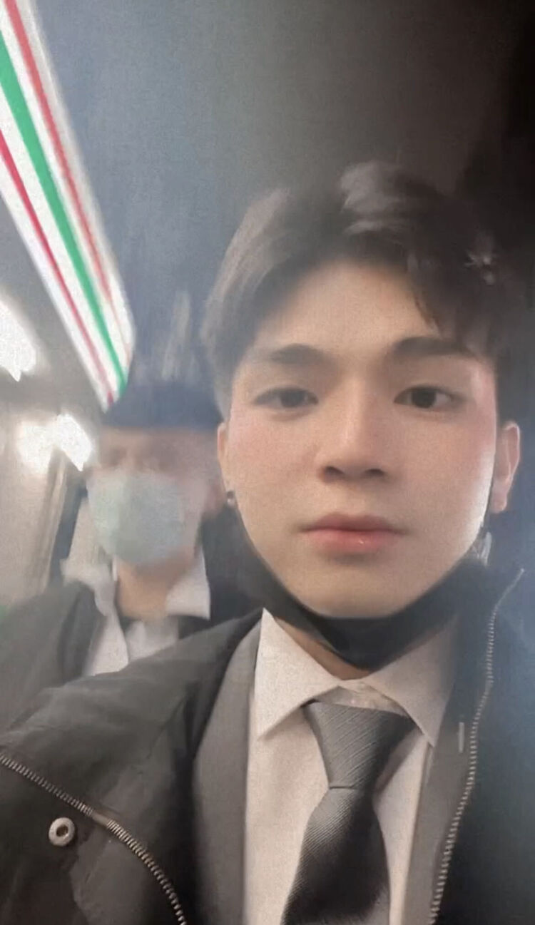  ,   Zheng, 25 ,   ,   , c , 