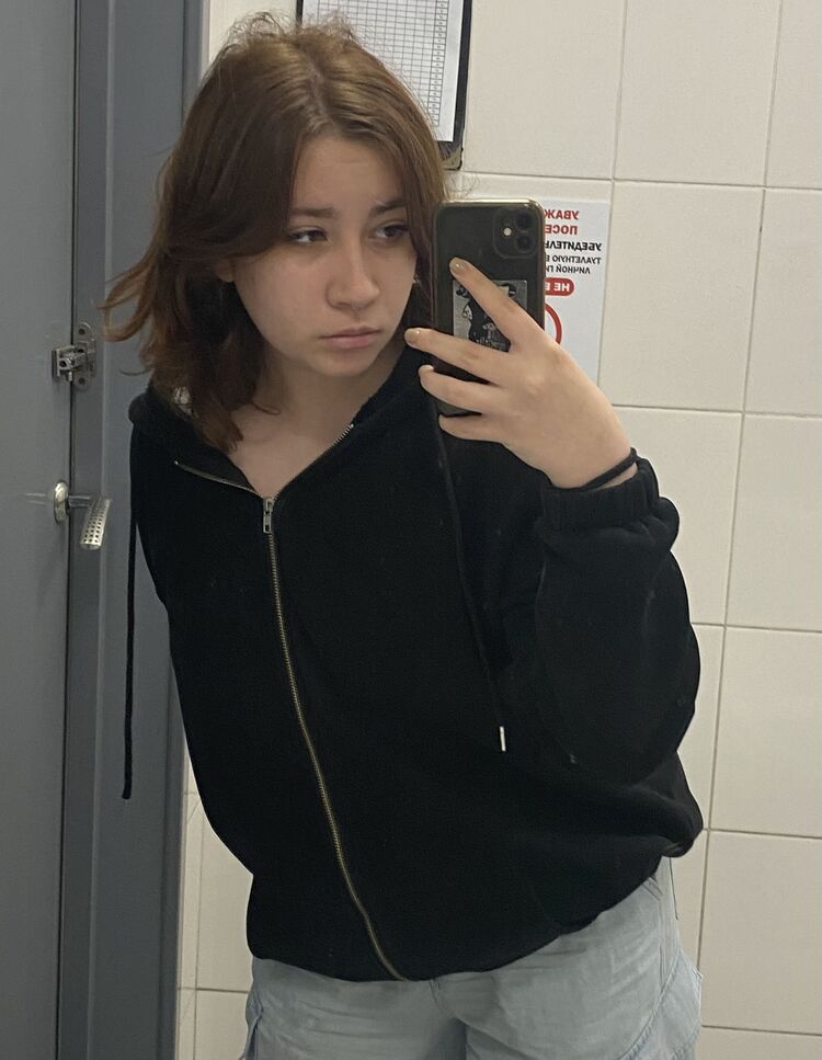  44567953  , 21 ,    