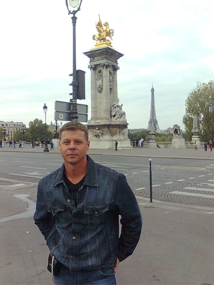  37737923  Aleksandr, 51 ,    