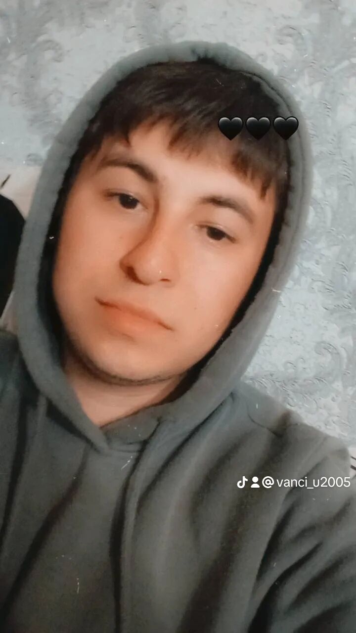  ,   Ionel, 20 ,   ,   