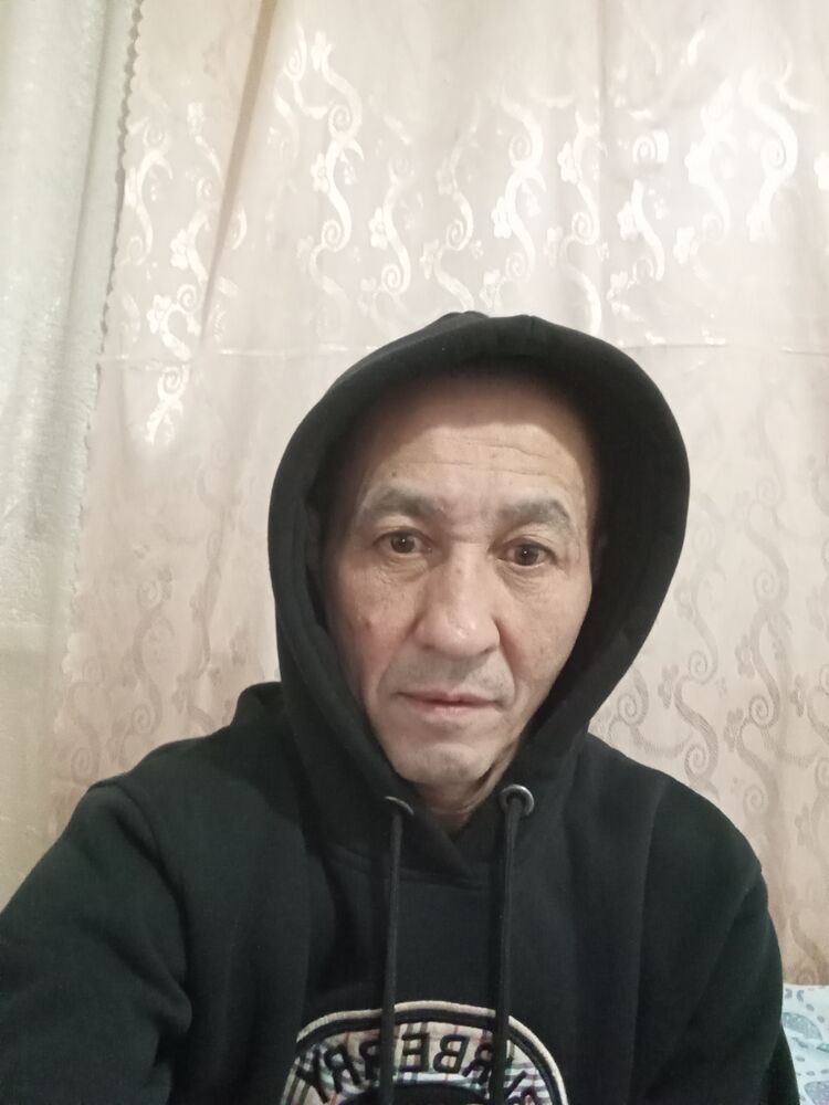  41064633  , 52 ,    