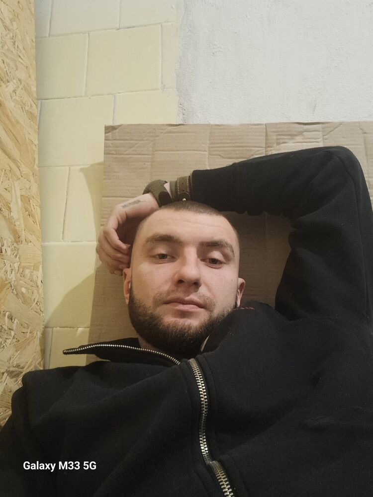  47536003  , 29 ,    