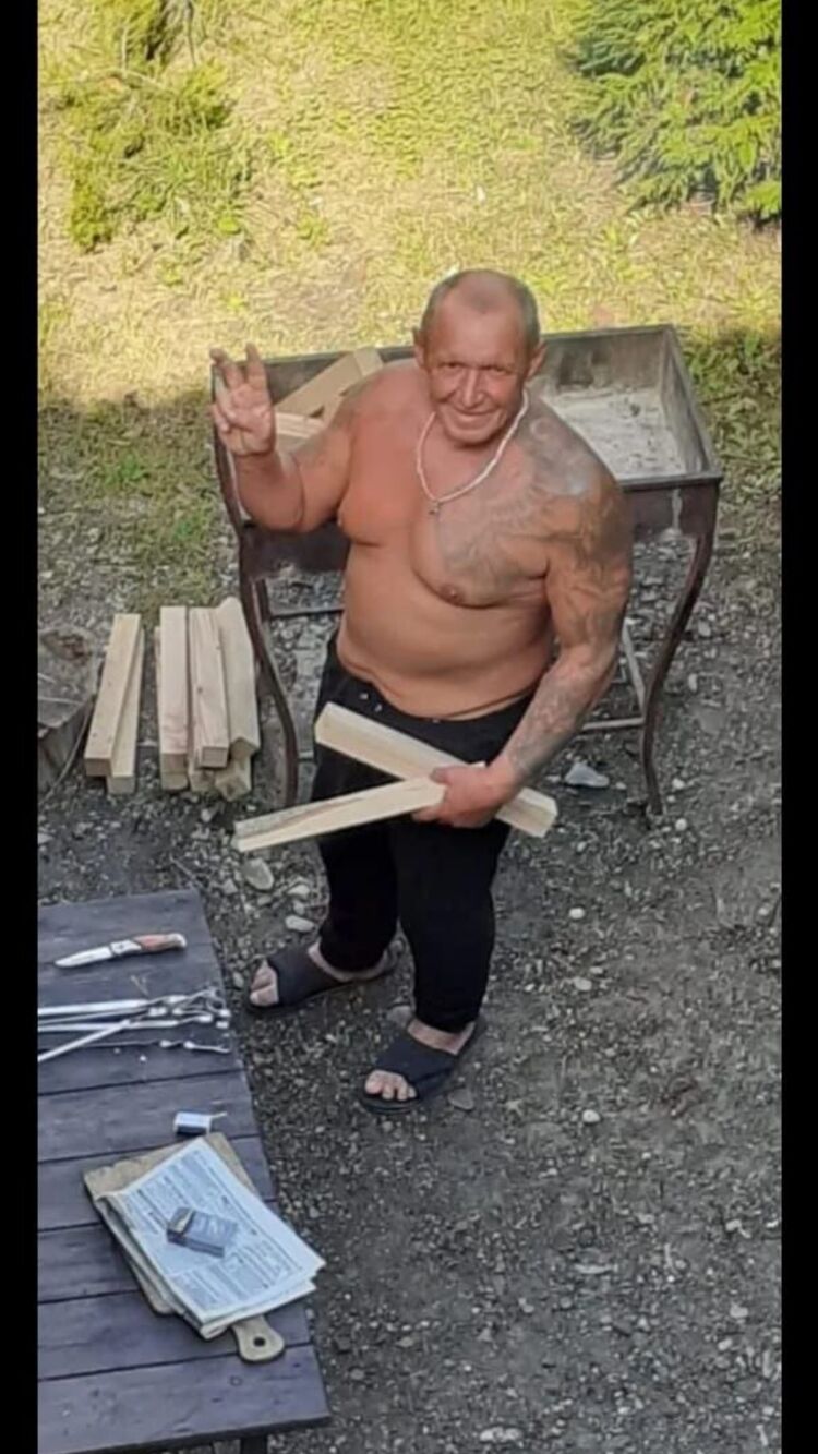  31817333  , 57 ,    