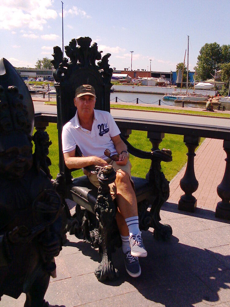  -,   Harry, 68 ,   ,   