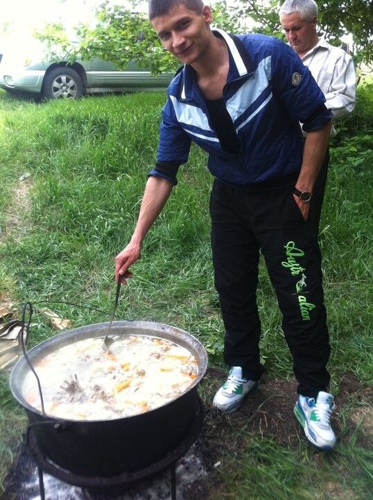  ,   Vadim, 36 ,   