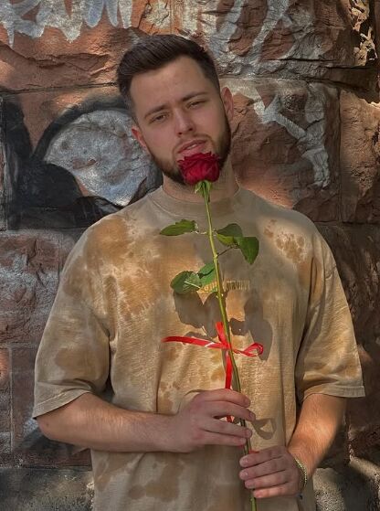  54523093  , 32 ,    -