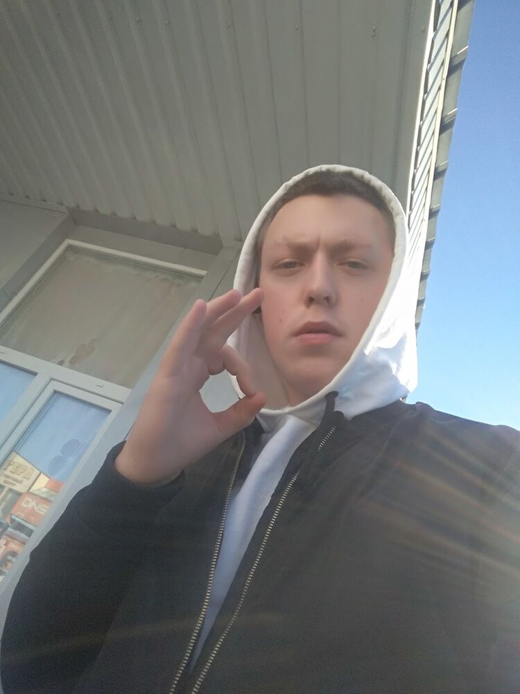  18436963  Nikita, 26 ,    