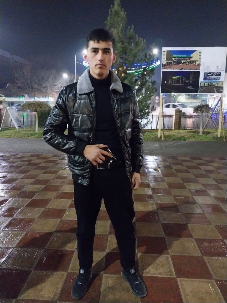  33085673  , 27 ,    