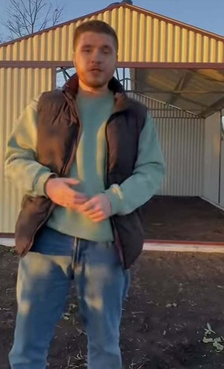  52127123  , 44 ,    