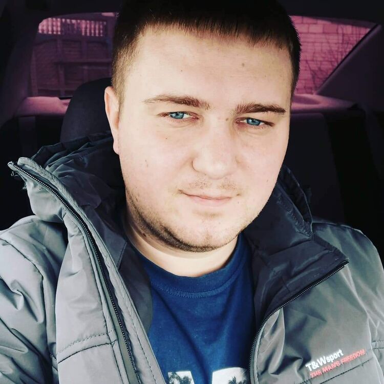  33139353  OLEG, 33 ,    