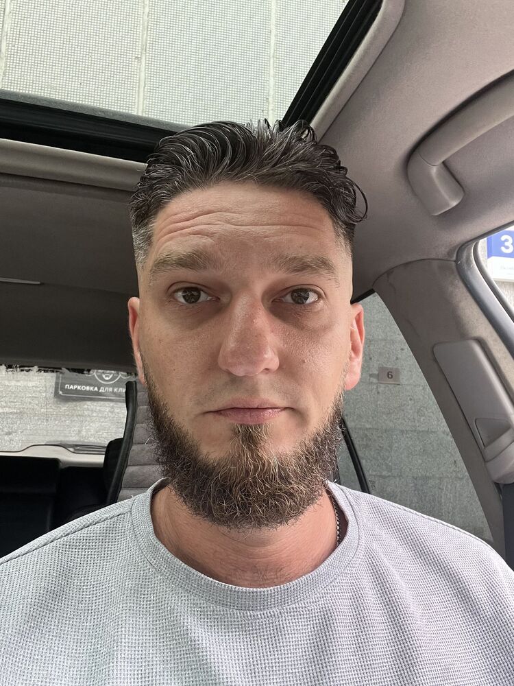  37157173  Sergey, 37 ,    