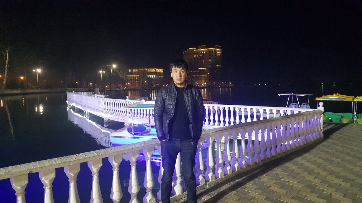 ���������� �������, ���� ������� Akmal, 41 ���, ������������ ��� ������, ����� � ���������, c�������� ���������