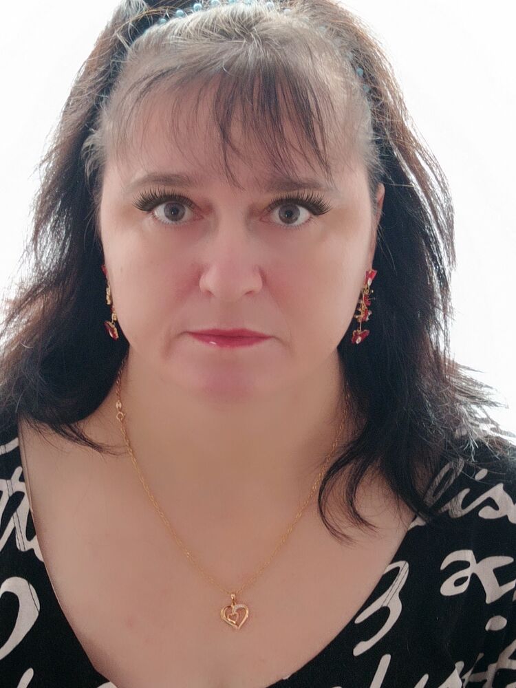  54420363  Marina, 40 ,    