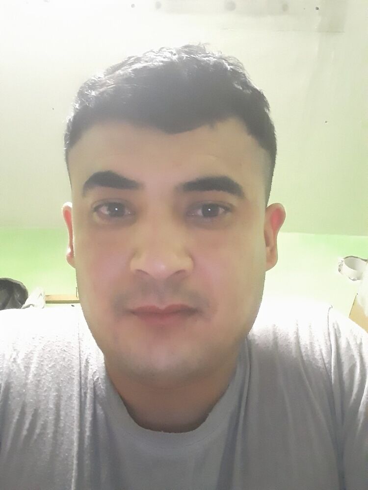  17922313  Husniddin, 32 ,    