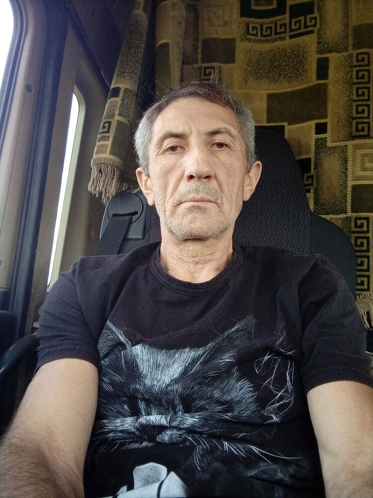  45748303  , 49 ,    