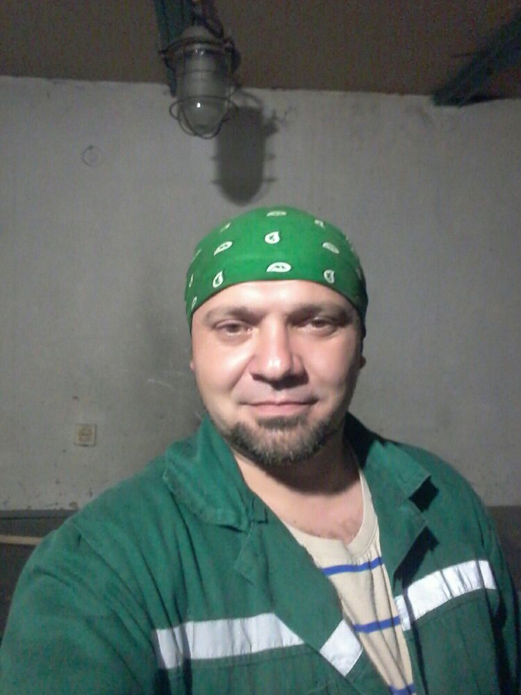  24822073  , 44 ,    