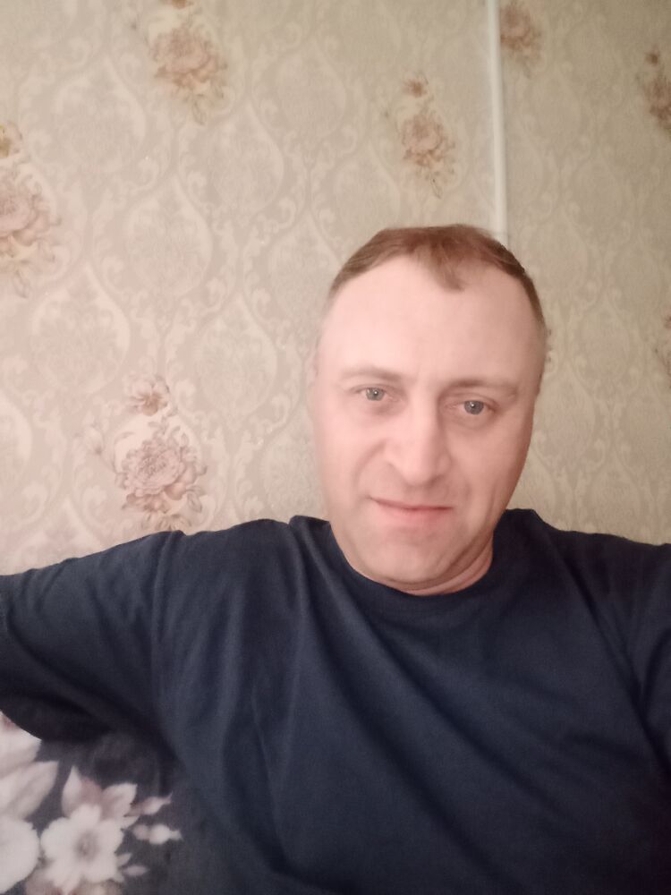  30766133  Sergei, 46 ,    