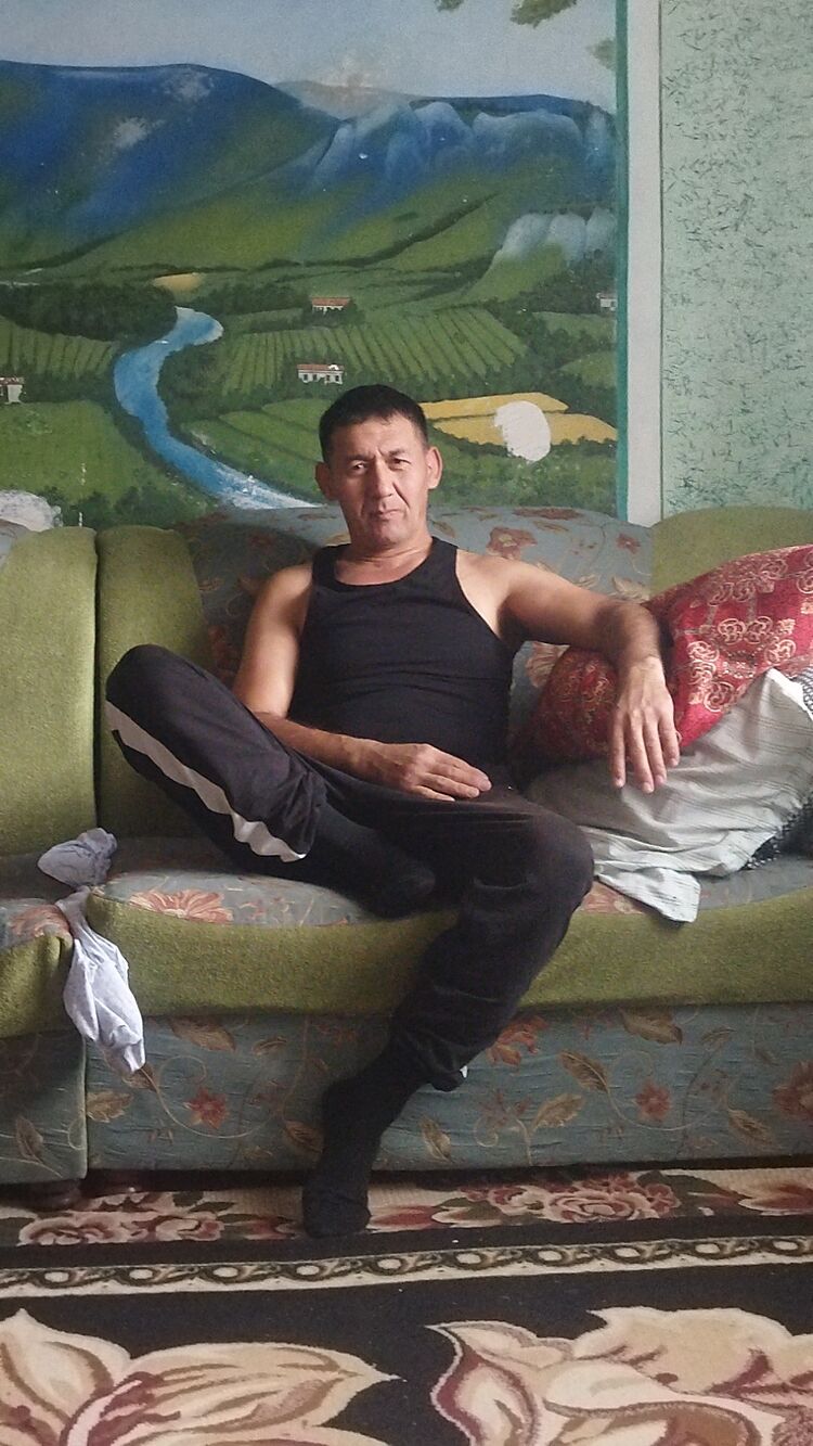  40545503  Iskander, 54 ,    