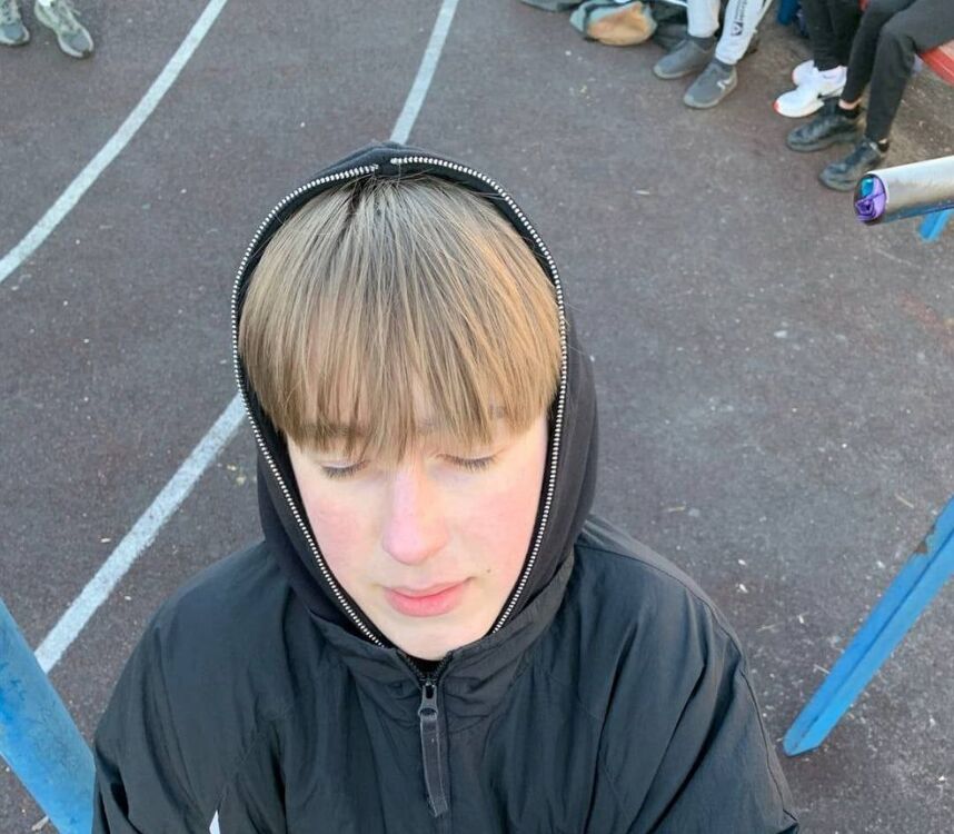  44615633  , 20 ,    -