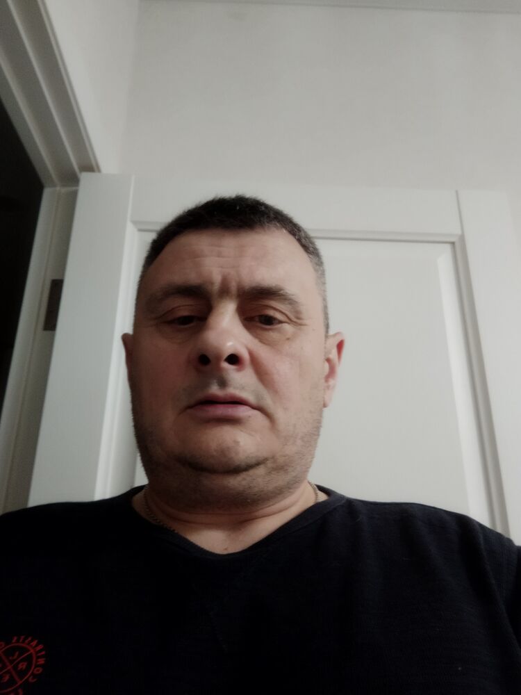  45672953  , 52 ,    
