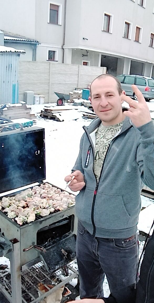  24978563  Valerii, 32 ,    Sroda Slaska