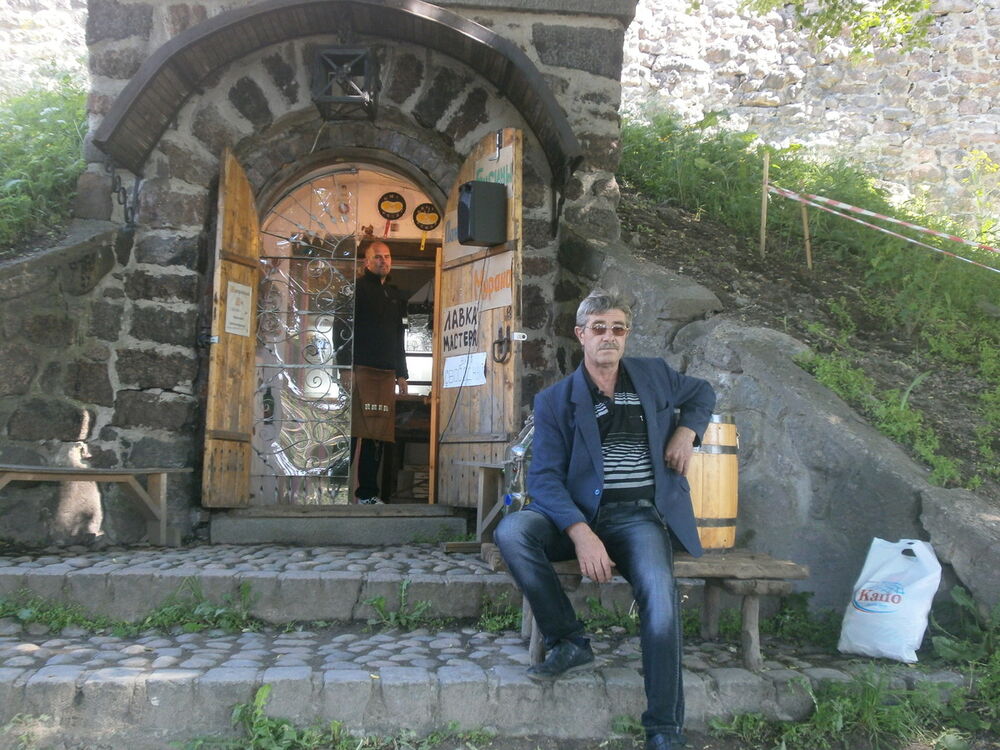  5756123  BARS, 64 ,    -